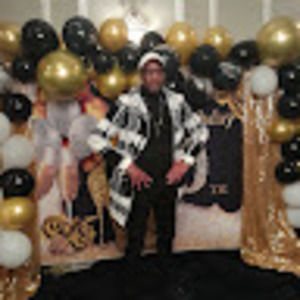 Meet your Posher, Gregory